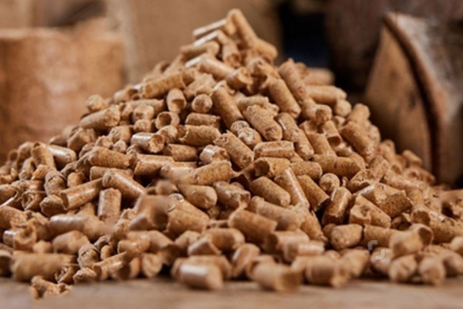 Holz-Brennstoffe